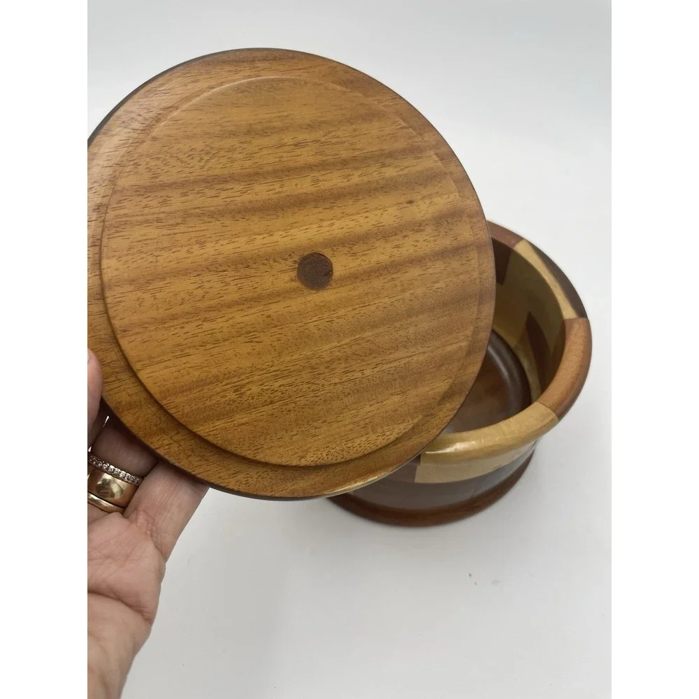 Vintage Hand Turned Wood inlaid Trinket  Box‎ Storage Bowl With Lid